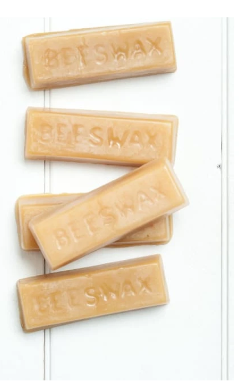 Beeswax Distressing Block 25g